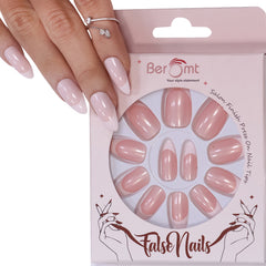 FRENCH CLASSIC NAILS (NAIL KIT INCLUDED)
