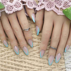 FRENCH CLASSIC NAILS (NAIL KIT INCLUDED)