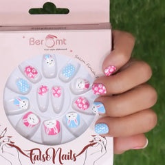 KIDS PRE-GLUED NAILS (NAIL KIT INCLUDED)