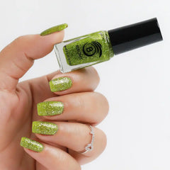 METALLIC FOIL NAIL POLISH