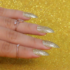 GLITTER NAIL POLISH