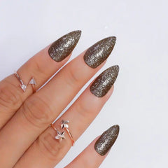 GLITTER NAIL POLISH
