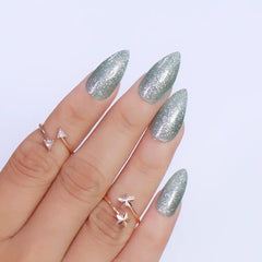 GLITTER NAIL POLISH