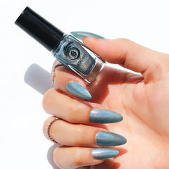 LINEAR HOLOGRAPHIC NAIL POLISH