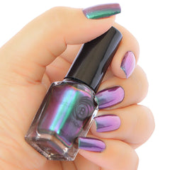 Shift from purpple blue green in this best-selling galaxy polish