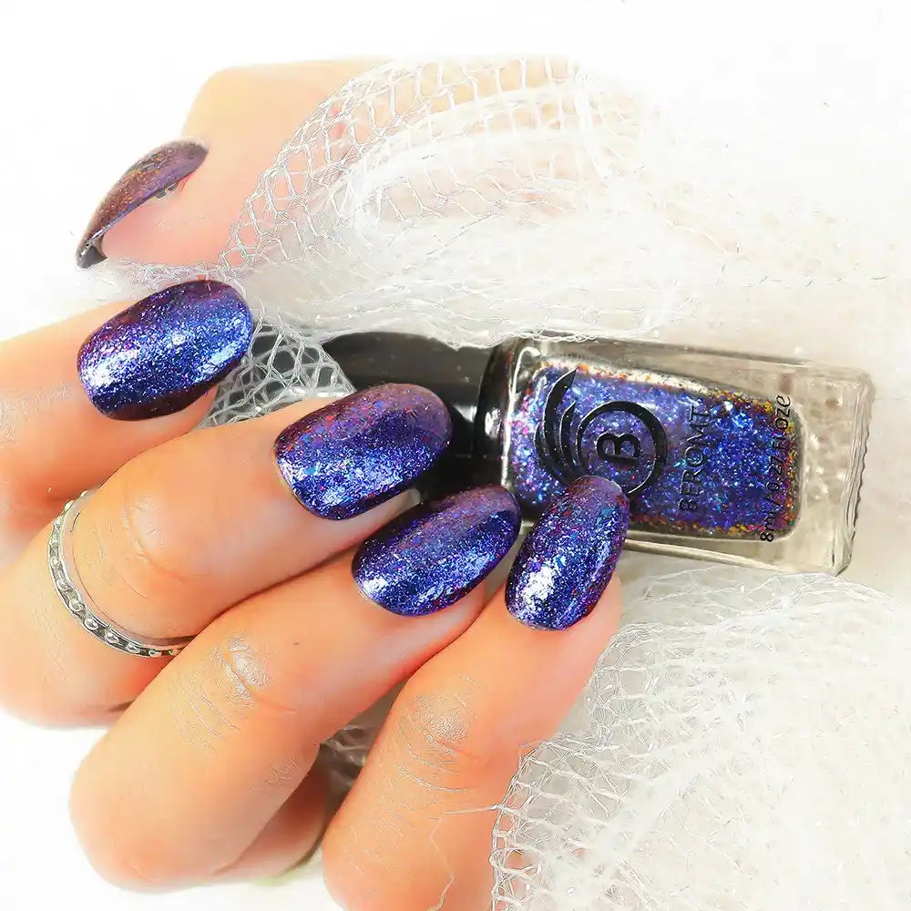 professional-grade flaky chrome nail polish