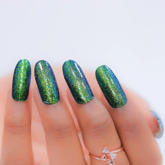 Girl Multichrome Nail Polish with Color Flip Effect