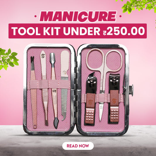 Manicure kit of 7 tools under Rs. 250