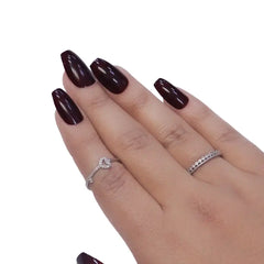 GLOSSY NAILS- 352  (NAIL KIT INCLUDED)