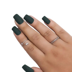 MATTE NAILS- 525 (NAIL KIT INCLUDED)