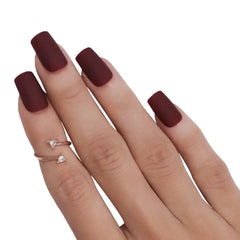 MATTE NAILS- 504 (NAIL KIT INCLUDED)