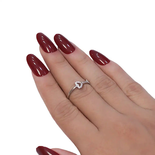 GLOSSY NAILS- 371 (NAIL KIT INCLUDED)