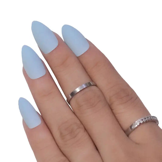 MATTE NAILS- 563  (NAIL KIT INCLUDED)