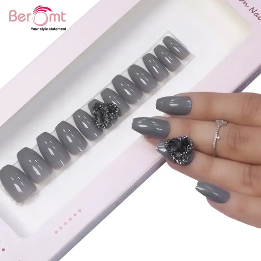 PARTY NAILS - BFNC 09 UC (NAIL KIT INCLUDED)