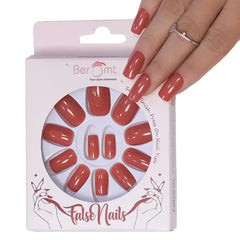 GLOSSY NAILS- 351 (NAIL KIT INCLUDED)