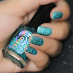 HOLOGRAPHIC NAIL POLISH - 517