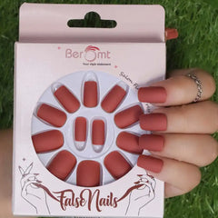 MATTE NAILS- 529 (NAIL KIT INCLUDED)