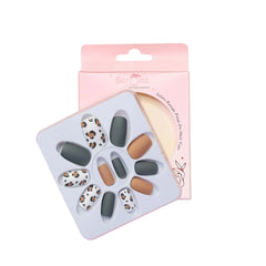 ANIMAL PRINTED NAILS - (NAIL KIT INCLUDED)