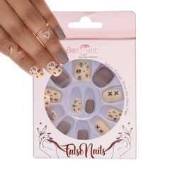 ANIMAL PRINTED NAILS - (NAIL KIT INCLUDED)