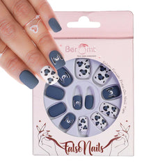 ANIMAL PRINTED NAILS - (NAIL KIT INCLUDED)