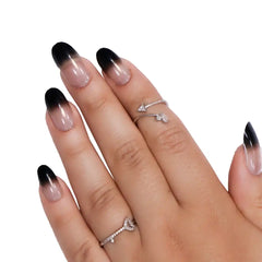 FRENCH OVAL TIPS (NAIL KIT INCLUDED)