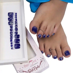 SHINY TOE NAILS (NAIL KIT INCLUDED)