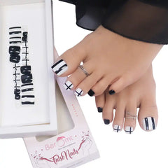 TOE PRINTED NAILS (NAIL KIT INCLUDED)