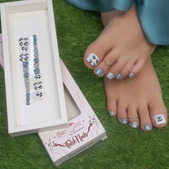 TOE PRINTED NAILS (NAIL KIT INCLUDED)