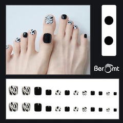 ANIMAL PRINT TOE NAILS (NAIL KIT INCLUDED)