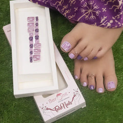 TOE PRINTED NAILS (NAIL KIT INCLUDED)