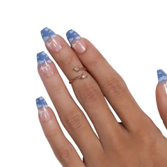 FRENCH TIPS (NAIL KIT INCLUDED)