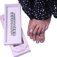 GLITTER TOE NAILS (NAIL KIT INCLUDED)