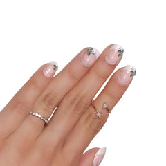 FRENCH NUDE NAILS (NAIL KIT INCLUDED)