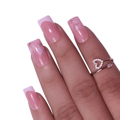 FRENCH SQUARE NAILS (NAIL KIT INCLUDED)