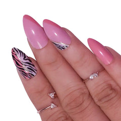 ANIMAL PRINTED NAILS - (NAIL KIT INCLUDED)