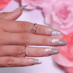 PLAIN FRENCH TIPS (NAIL KIT INCLUDED)