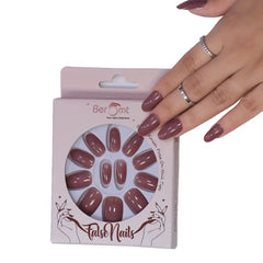 GLOSSY OVAL NAILS (NAIL KIT INCLUDED)