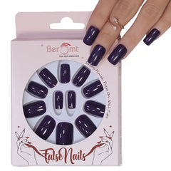 GLOSSY SQUARE NAILS (NAIL KIT INCLUDED)