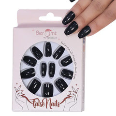 GLOSSY STILLETO NAILS (NAIL KIT INCLUDED)