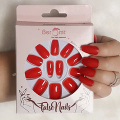 GLOSSY STILLETO NAILS (NAIL KIT INCLUDED)