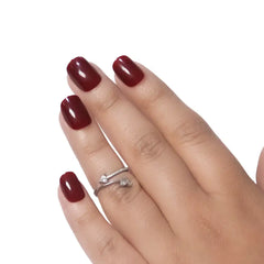 SHORT GLOSSY NAILS-(NAIL KIT INCLUDED)