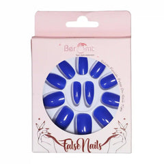 GLOSSY CLAWS NAILS (NAIL KIT INCLUDED)