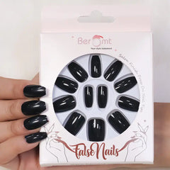 GLOSSY STILLETO NAILS (NAIL KIT INCLUDED)