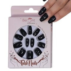 GLOSSY STILLETO NAILS (NAIL KIT INCLUDED)