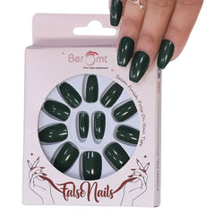 GLOSSY STILLETO NAILS (NAIL KIT INCLUDED)