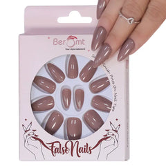 SHORT GLOSSY NAILS-(NAIL KIT INCLUDED)