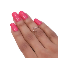 GLOSSY SQUARE NAILS (NAIL KIT INCLUDED)