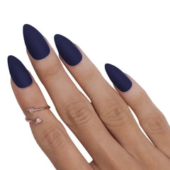 MATTE CLAWS NAILS (NAIL KIT INCLUDED)