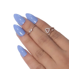 GLOSSY CLAWS NAILS (NAIL KIT INCLUDED)