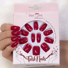 GLOSSY STILLETO NAILS (NAIL KIT INCLUDED)